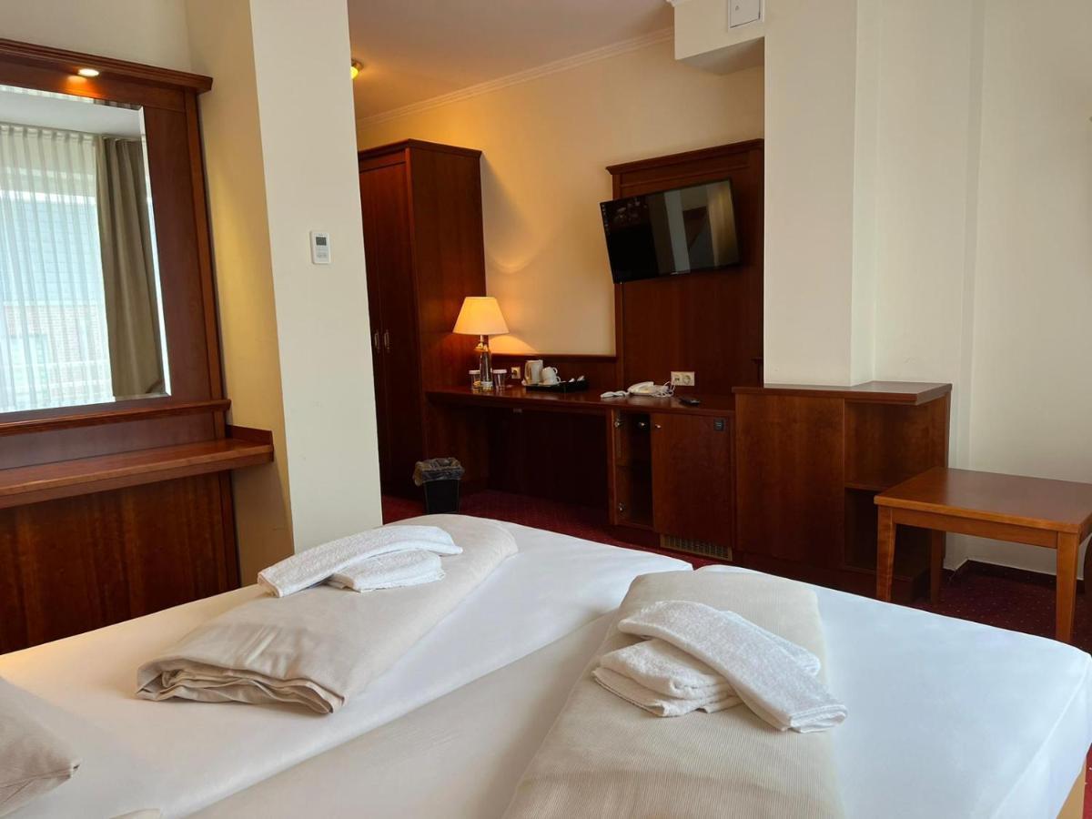 Hanseatischer Hof 4*